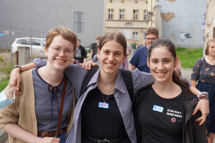 25_-_Freundschaften.JPG 25_-_Freundschaften.JPG