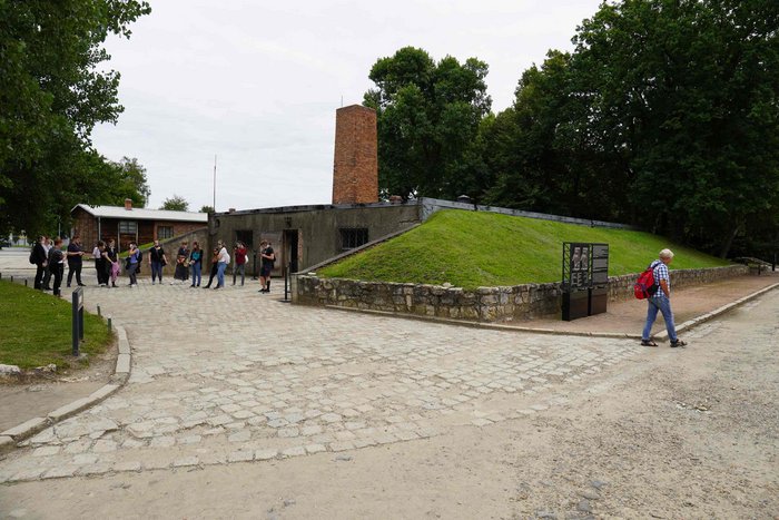48__-__Im_Stammlager_I_Gaskammer_von_aussen.JPG 48__-__Im_Stammlager_I_Gaskammer_von_aussen.JPG