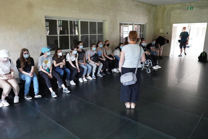 68_-_Birkenau_16_Waschraeume.JPG 68_-_Birkenau_16_Waschraeume.JPG